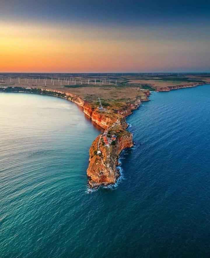 Къща За Гости "Черната Роза" Bŭlgarevo Dış mekan fotoğraf